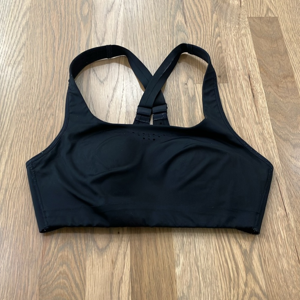 Athleta Women's Black Criss Cross Back Adjustable Strap Athletic Sports Bra